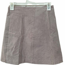 Load image into Gallery viewer, Capulet Skirt Womens S Genuine Suede Leather Mini Lilac Front Zip O Ring NWT