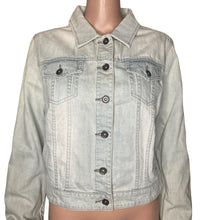 Load image into Gallery viewer, JC Penney Denim Jacket Womens Large Lightwash Trucker Style