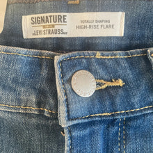 Load image into Gallery viewer, Levi Strauss Signature Gold Jeans Womens 2S 26x30 High Rise Flare New Stretch