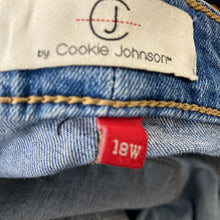 Load image into Gallery viewer, Cookie Johnson Jeans Womens Size 18W Medium Wash Plus Stretch