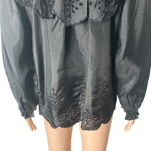 Load image into Gallery viewer, Topshop Eyelet Blouse Womens Size 4 Black Button Front