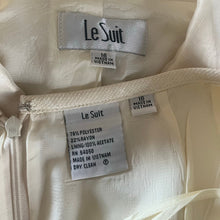 Load image into Gallery viewer, Le Suit Skirt Suit Women’s Size 16 Cream Blazer 2-Piece Business Formal
