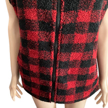 Load image into Gallery viewer, Woolrich Vest Womens Medium Tartan Black Red Plaid Faux Fur Collar