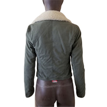Load image into Gallery viewer, Hollister Malaga Beach Jacket Womens Small Olive Green White Sherpa Lined