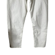 Load image into Gallery viewer, Levi's Wedgie Straight Leg Jeans Womens 29x28 White Button Fly