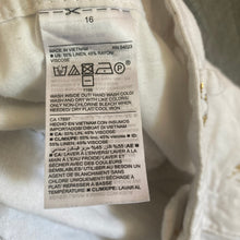 Load image into Gallery viewer, Old Navy Everyday Linen Blend Shorts Womens 16 White Gold Palm Tree Print Plus
