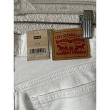 Load image into Gallery viewer, Levi's Wedgie Straight Leg Jeans Womens 29x28 White Button Fly