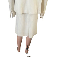 Load image into Gallery viewer, Le Suit Skirt Suit Women’s Size 16 Cream Blazer 2-Piece Business Formal