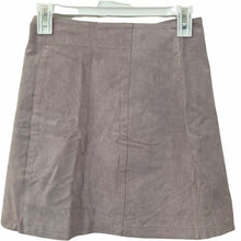Load image into Gallery viewer, Capulet Skirt Womens S Genuine Suede Leather Mini Lilac Front Zip O Ring NWT