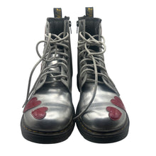 Load image into Gallery viewer, Dr. Martens Metallic Silver Boots Women’s 6 Red Heart Toe Detail Lace-Up Combat Docs