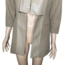 Load image into Gallery viewer, Venus Jacket Womens Size 6 Wool Faux Faux Blend Tan Open Front