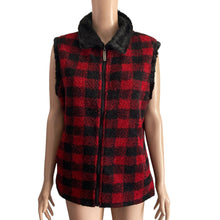 Load image into Gallery viewer, Woolrich Vest Womens Medium Tartan Black Red Plaid Faux Fur Collar