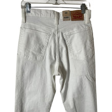 Load image into Gallery viewer, Levi's Wedgie Straight Leg Jeans Womens 29x28 White Button Fly