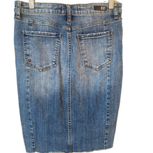 Load image into Gallery viewer, KUT From The Kloth Denim Skirt Womens 6 Blue Raw Hem Stretch Jean Mini