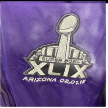 Load image into Gallery viewer, Starter Superbowl XLIX 2015 NWT Stitched Windbreaker Jacket L NFL football AZ
