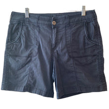 Load image into Gallery viewer, Basic Editions Shorts Womens Small Bermuda Cargo Navy Blue