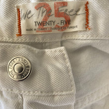 Load image into Gallery viewer, We the Free Jeans Womens 25 Button Fly White Distressed Raw Hem Ripped