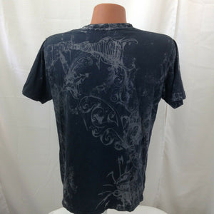 Hart & Huntington Tattoo Co Distressed T-shirt Medium sword knife all over