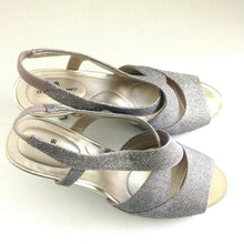 Load image into Gallery viewer, Bandolino Malorie Wishbone Silver Metallic Glitter Sandal 8M BD7Malorie