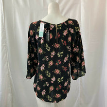 Load image into Gallery viewer, Papermoon Stitch Fix Womens Lanie Crew Neck Floral Blouse XS