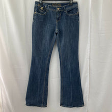 Load image into Gallery viewer, Dereon Womens Medium Wash blue Jeans Size 7 8