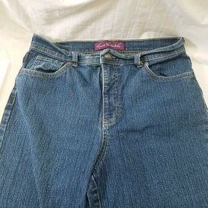 Gloria Vanderbilt Jeans Size 10 Womens cropped