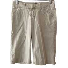 Load image into Gallery viewer, Lee Jeans Shorts Bermuda Khaki Light Brown Womens Size 3/4 Medium