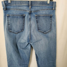 Load image into Gallery viewer, Gap 1969 Slim Straight Womens Medium Wash Distressed Blue Jeans 31 Short