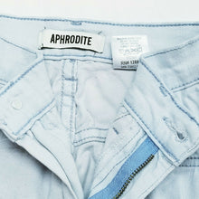 Load image into Gallery viewer, Aphrodite Jeans Light Wash Distressed Womens Juniors size 1