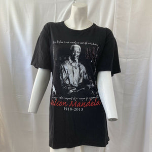 Nelson Mandela Unisex Black and White Short Sleeve Tshirt Size Medium Large