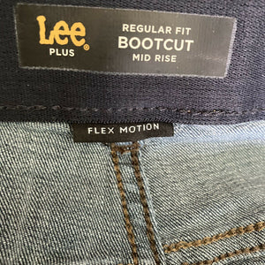 Lee Plus Jeans Regular Fit Bootcut Mid Rise Flex Motion Womens Size 28W