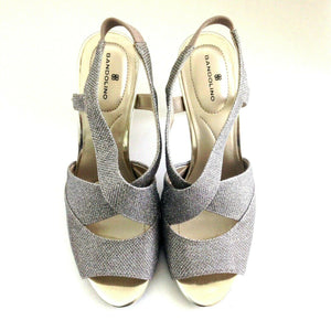 Bandolino Malorie Wishbone Silver Metallic Glitter Sandal 8M BD7Malorie