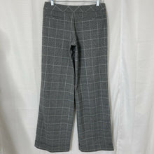 Load image into Gallery viewer, Isaac Mizrahi Womens Gray Black Silver Plaid Pants Size 6