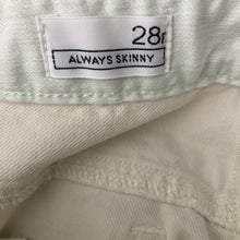 Load image into Gallery viewer, Gap 1969 Always Skinny Two Tone Pale Green and White Jeans Size 28R