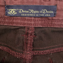 Load image into Gallery viewer, Divine Right Of Denim Shorts Bermuda Burgundy Womens Size 28 Stretch