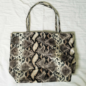 Saks Fifth Avenue Tote Womens Faux Python Snakeskin Large Bag