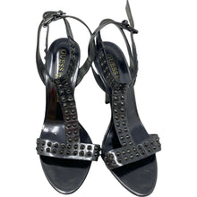 Load image into Gallery viewer, Guess By Marchiano Shoes Heels Womens Size 6 Metallic Open Toe Spikes