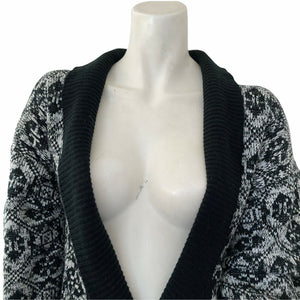 Vintage Cardigan Sweater Everest Black White Womens Size Medium Plunging V Neck