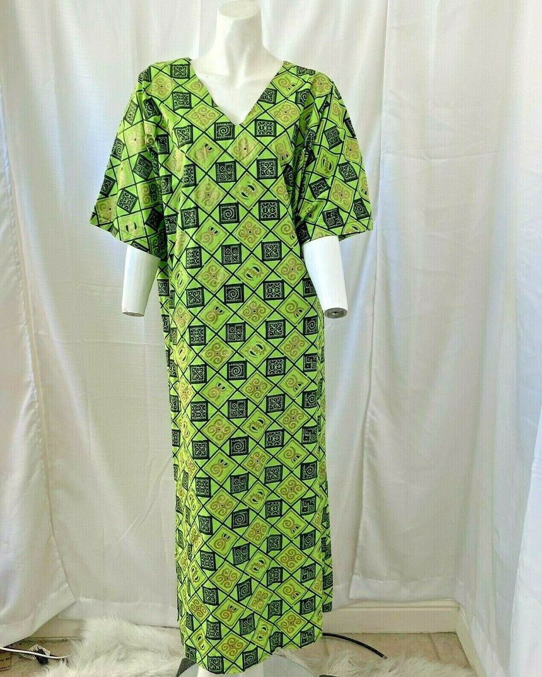 Womens Green Black and Gold African Symbol Maxi Dress Size Large