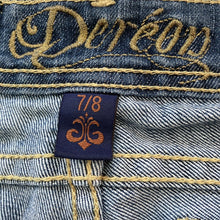 Load image into Gallery viewer, Dereon Womens Medium Wash blue Jeans Size 7 8