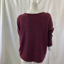 Load image into Gallery viewer, Pleione Women’s Burgundy Red Pullover Sweater Medium