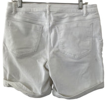 Load image into Gallery viewer, Simply Vera Vera Wang Shorts Womens White Denim Size 8 Stretch Bermuda Cuffed