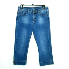 Load image into Gallery viewer, New York &amp; Co Soho Jeans skinny crop Size 8