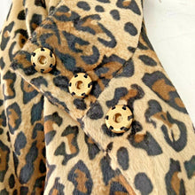 Load image into Gallery viewer, Jacklyn Smith Seas Women’s Animal Print Faux Fur Light Jacket Size Small