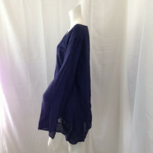 Load image into Gallery viewer, Signature Studio Contemporary Style Dark Blue Blouse Extra Large