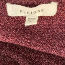 Load image into Gallery viewer, Pleione Women’s Burgundy Red Pullover Sweater Medium