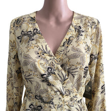 Load image into Gallery viewer, Vince Camuto Blouse Womens Small Yellow Floral Wrap New