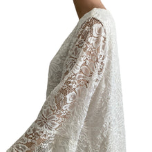 Load image into Gallery viewer, Croft &amp; Barrow Shirt Womens 1X White Lace Bell Sleeve