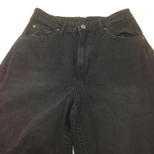 Load image into Gallery viewer, H&amp;M Denim High Rise Black Bootcut Denim Jeans Size 8