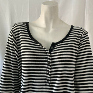 Liz Claiborne Women Plus Size Black and White Ribbed Striped Blouse 2X